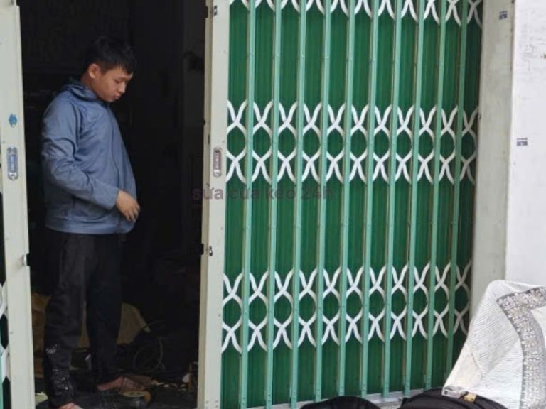 sửa cửa kéo giá rẻ