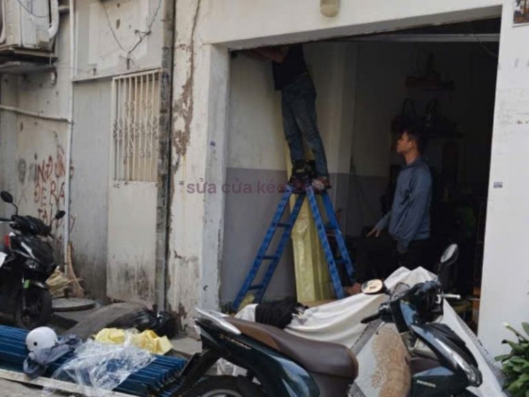 sửa cửa kính kéo 