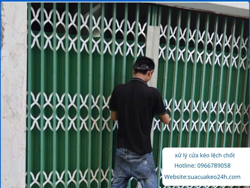 Xử lý sự cố cửa kéo bị lệch chốt khóa không đóng được cửa